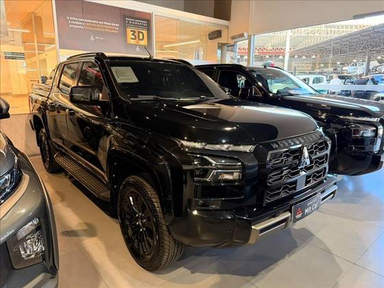 MITSUBISHI TRITON 2.4 BITURBO DIESEL CD KATANA 4X4 AUTOMÁTICO MITSUBISHI TRITON 2.4 BITURBO DIESEL CD KATANA 4X4 AUTOMÁTICO